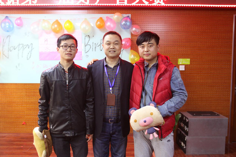 二等獎(jiǎng)獲得者李昌和何彥鵬