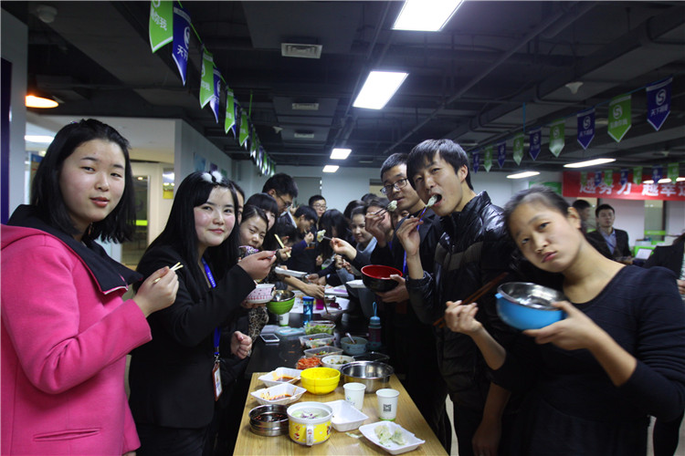 天互數(shù)據(jù)2015冬至總動(dòng)員，餃子大戰(zhàn)樂(lè)開(kāi)懷