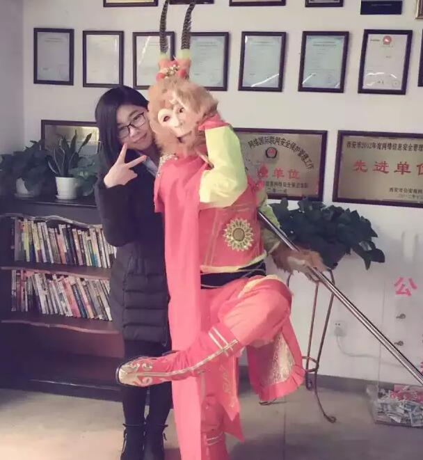 美猴王巡視花果山助力美猴云，天互數(shù)據(jù)的小伙伴亮了