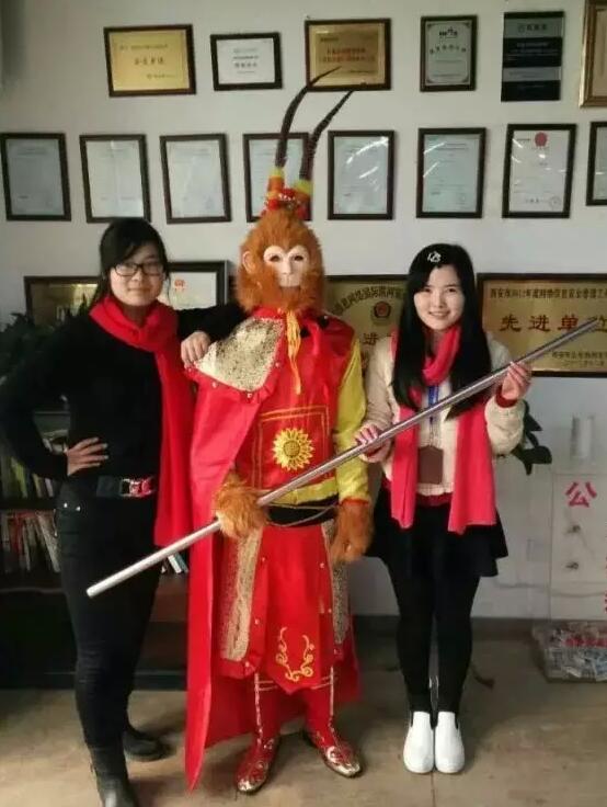 美猴王巡視花果山助力美猴云，天互數(shù)據(jù)的小伙伴亮了
