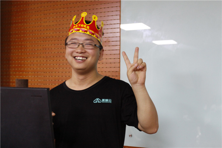 天互六月員工生日會,逗比歡樂精彩不斷